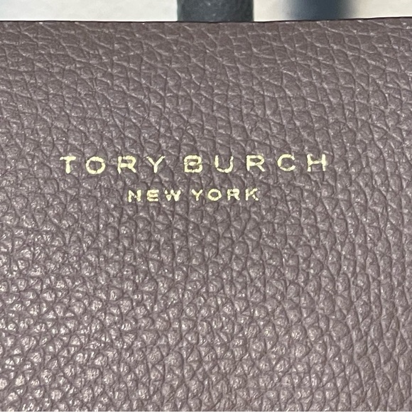 Tory Burch PERRY TRIPLE-COMPARTMENT TOTE - Picture 12 of 16
